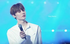 황민현만의 분위기