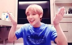 지훈이가 요즘 밀고있는 애교