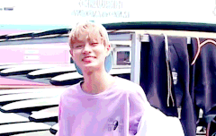 일년전대휘 너무귀여워