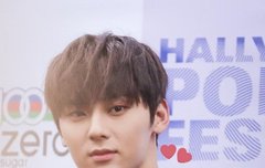 어제 레카짤 왜케 예쁘냐 역시 청이야 (ㅌㅁㅈㅇ)