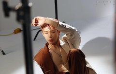 새 화보 올라왔당