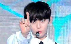 DMCF 방송_설레는 gif