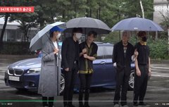 GOT7 뮤뱅출근 멤버 2명 기다림 ㅎㅎ 퍼니 하트주~