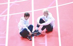 비에이피 보고 싶은데 어떡하냐..