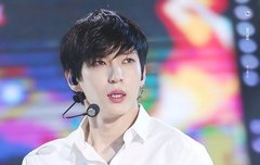 솔로앨범 타이틀곡 제목이 터치앤스케치라서