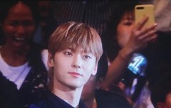 [180929] 태국KCON 스페셜MC 황민현❤
