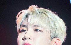 와씨 제복 착장봐 미쳤어 존-예