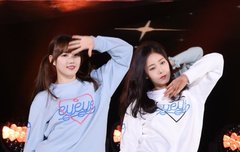 아이돌랭킹 24위 기록중