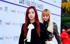 블핑을 응원합니다.