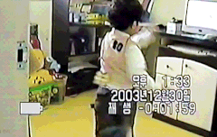 옛날이나 지금이나 가만히 있지를 못하는 울장꾸