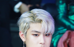 완전 생긴거 냉미남상