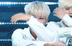 박우진 봄바람 +12번째별 +보여