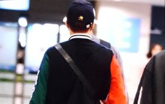 휴대폰 찾는 시우민 귀여워 ㅋㅋㅋㅋㅋ