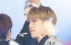 파이리가 파이리 들구다니는거 귀여오.....