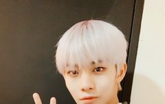 여기 아무도 없어,,?