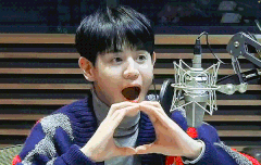 양요섭 깨물하트짤