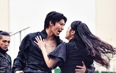 엘리자벳 어느 페어가 제일 맘에 들어?