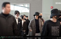 슈퍼주니어 오전 출국... 방가 하트주자~