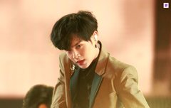 빛이나는 이대휘