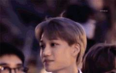 엑소 리얼리티에서 영화찍는 것 같은 카이 종인 움짤