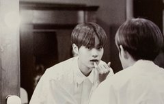 영화 장면속 이대휘