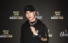 슨이 그래미 갔네