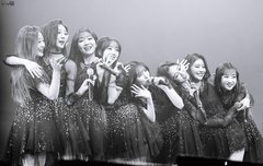 판에 러블리즈 검색하면