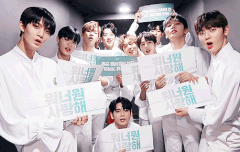 팬톡 진짜 오랜만이다...