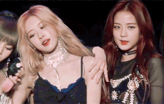 오늘자 블핑이들