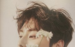 [Happily Ever After] 자켓 속 황민현❤ -2