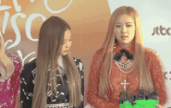 블랙핑크 기싸움 글 쓰닌데