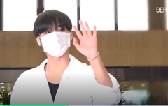 박지훈 출국 공항 난리다 잘 다녀와