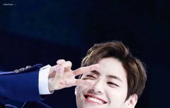 이렇게 데뷔하는게 최선인듯