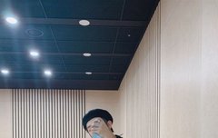 얘들복장이 연습용이 아닌데?