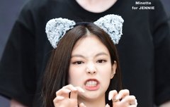 제니 고양이 맞지?ㅋㅋㅋㅋㅋ