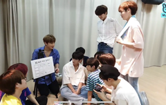 브앱 때 우석이 뭐하는지 봄?