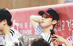 car silver rain처럼 야구 컨셉도 좋은듯