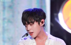 박지훈은 무보정이 최고인듯