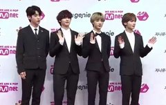 TXT  레드카펫 +스포일러