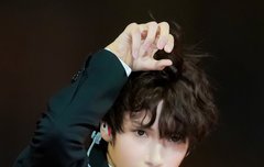 +  휴닝카이 도..도발..