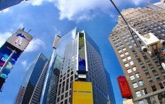 애들 뉴욕 타임스퀘어에 광고떴어!