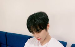 인기가요 엠씨 지훈나우