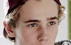 Skam3 안 본 사람 없게 해주세요