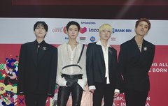 헐 승후니 어깨랑 목 아픈가봐ㅜㅜ