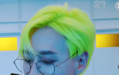 슈퍼쇼8 은혁이 쓰고 나온 모자ㅠㅠㅠ