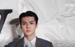 세훈 포토월 현장 최고야 ㄱㄱ!