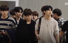 엑스원 출국 잘 다녀와