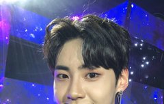 얘들아 나만 이럼?