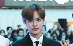 또하나의 수상 축하해 이대휘