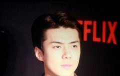 191202 6언더그라운드 그린카펫 프리뷰3